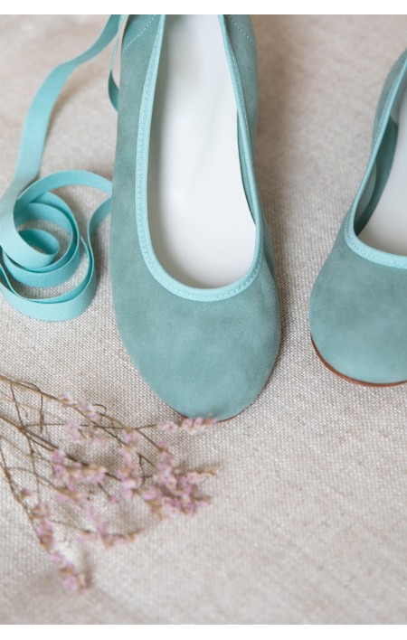 Lake ceremony ballerina shoe